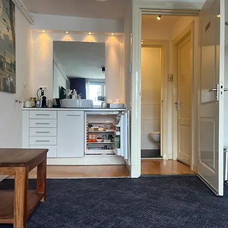 Bed & Breakfast Ostade *